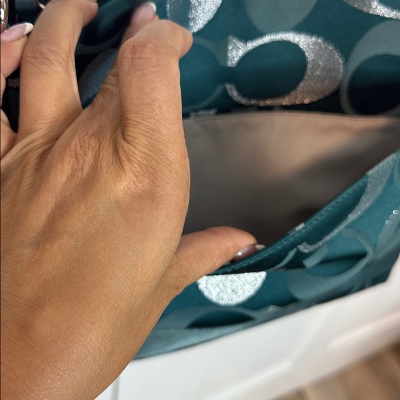 Unique Coach | Teal Silver Grey Classic C’s Crossbody Bag F20430 - Unique - EUC - Picture 9 of 11
